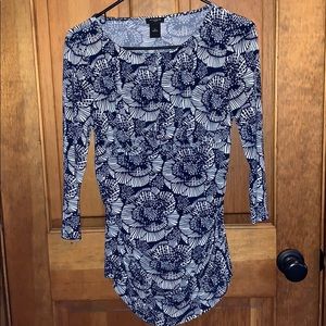 Ann Taylor 3/4 length shirt